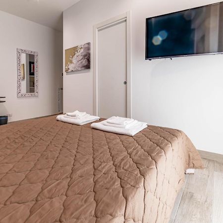 Colosseo Cozy Rooms B&B Roma Exterior foto